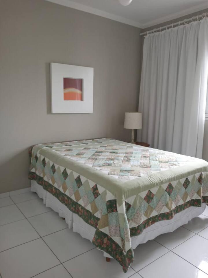 Ferienwohnung Apartamento completo na calçada da praia Guarujá Exterior foto